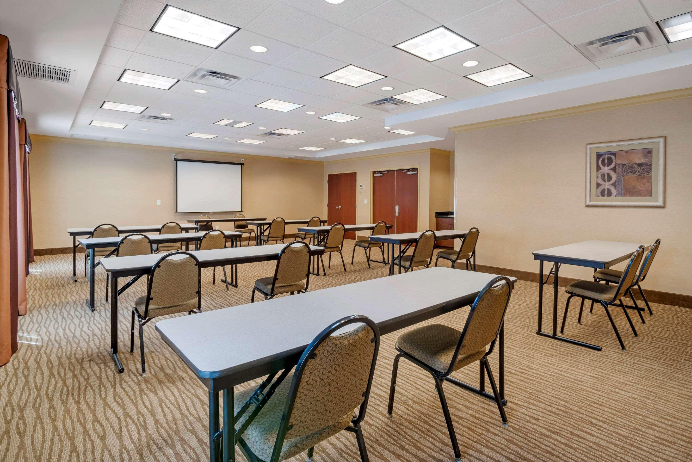 Comfort Suites Fredericksburg North Esterno foto