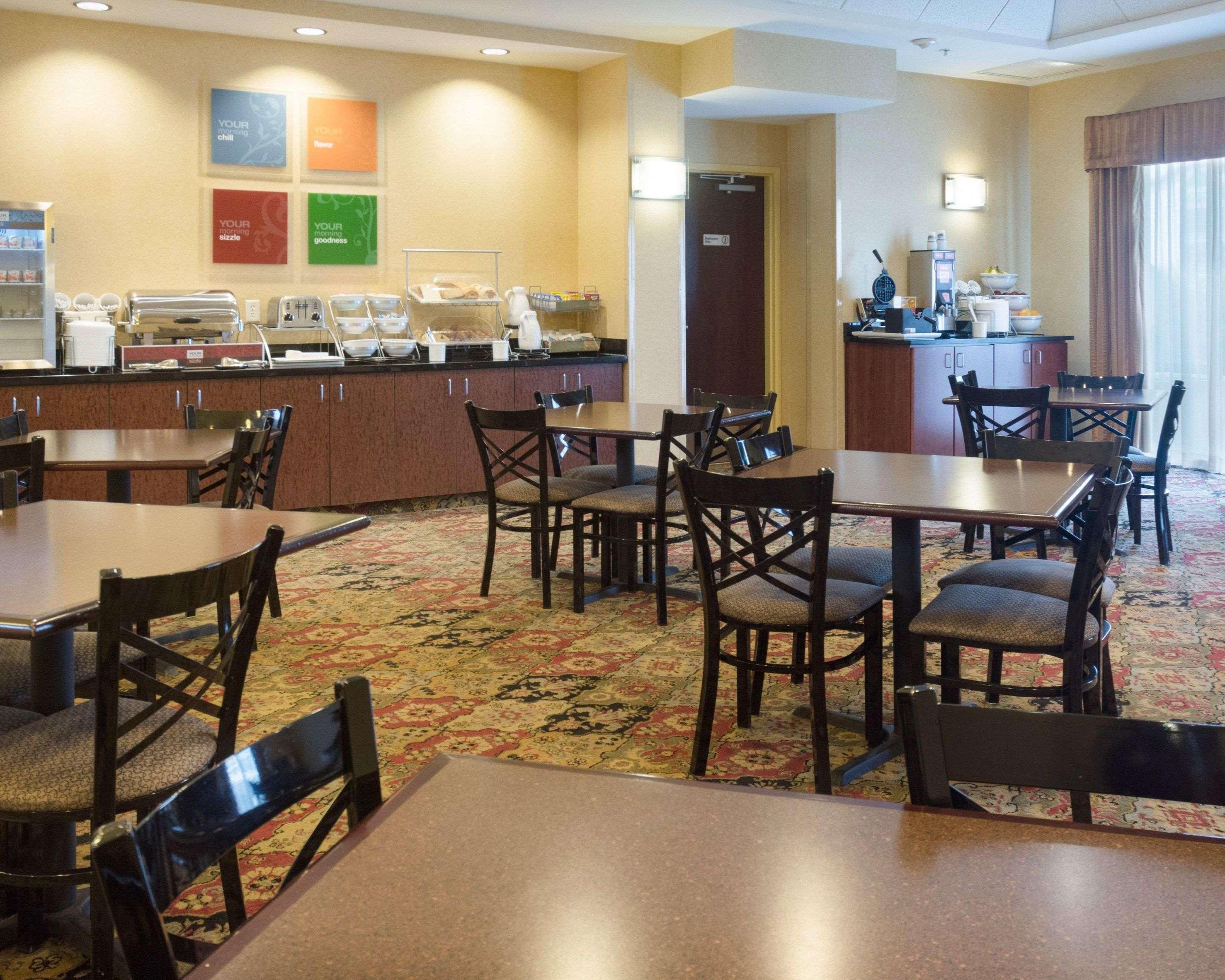 Comfort Suites Fredericksburg North Esterno foto