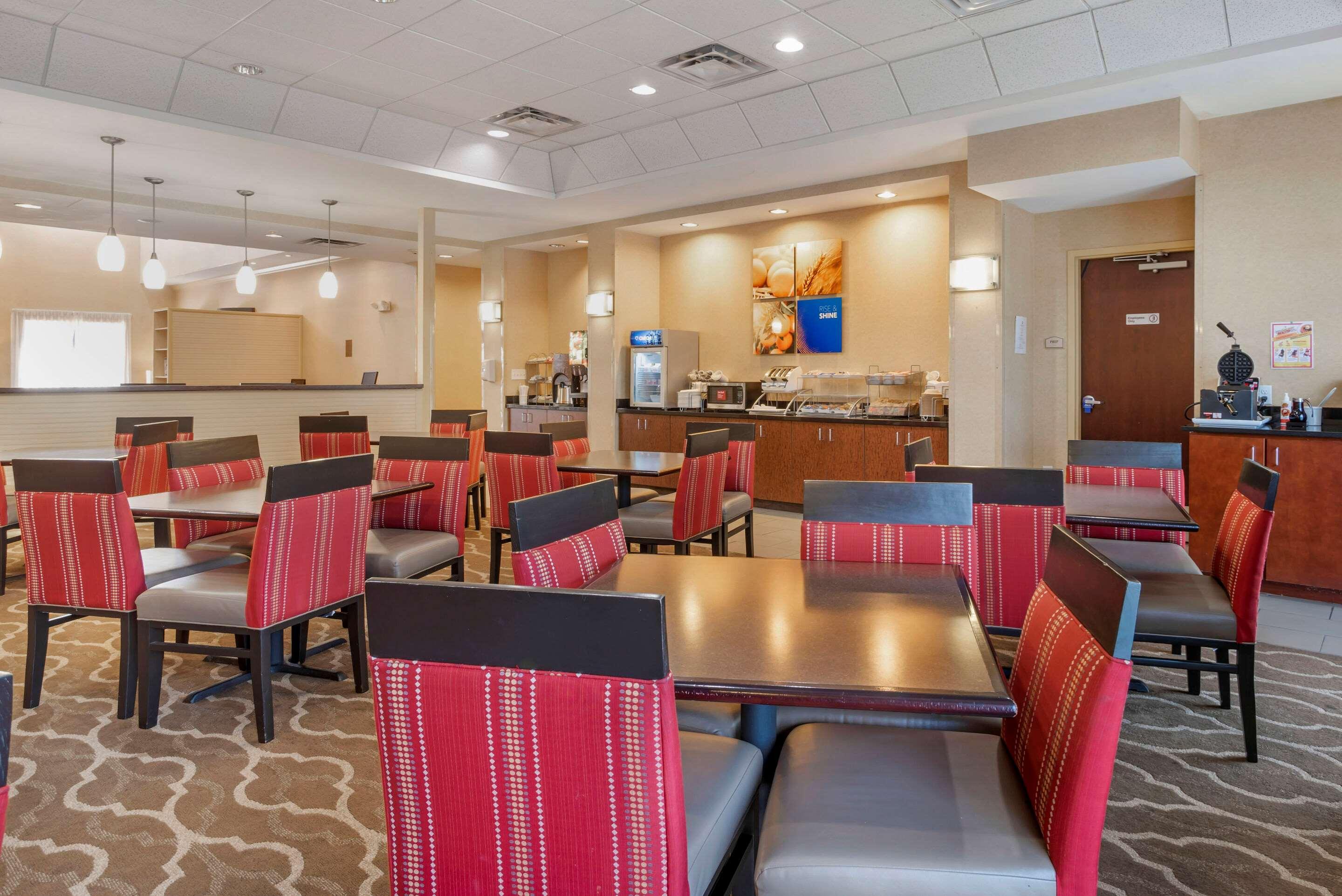 Comfort Suites Fredericksburg North Esterno foto